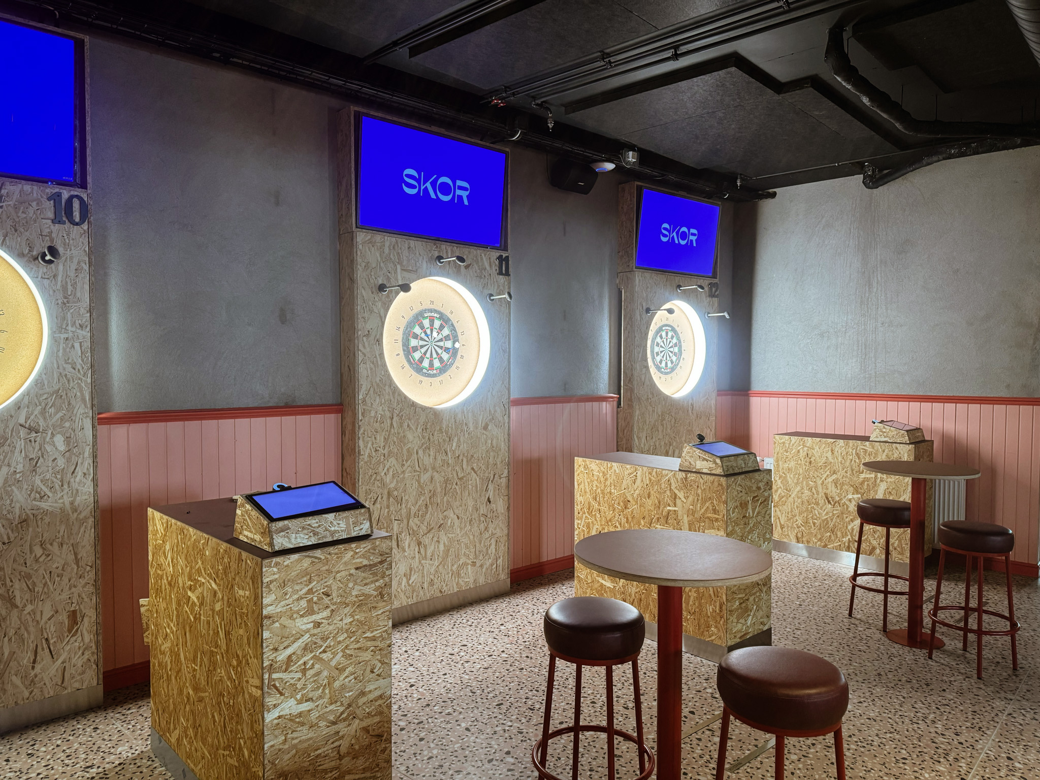 SKOR bar interior